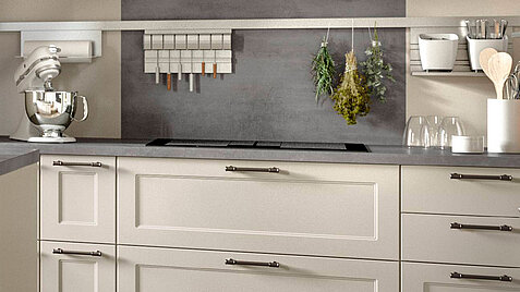 CHALET 883, Honed ivory (3)