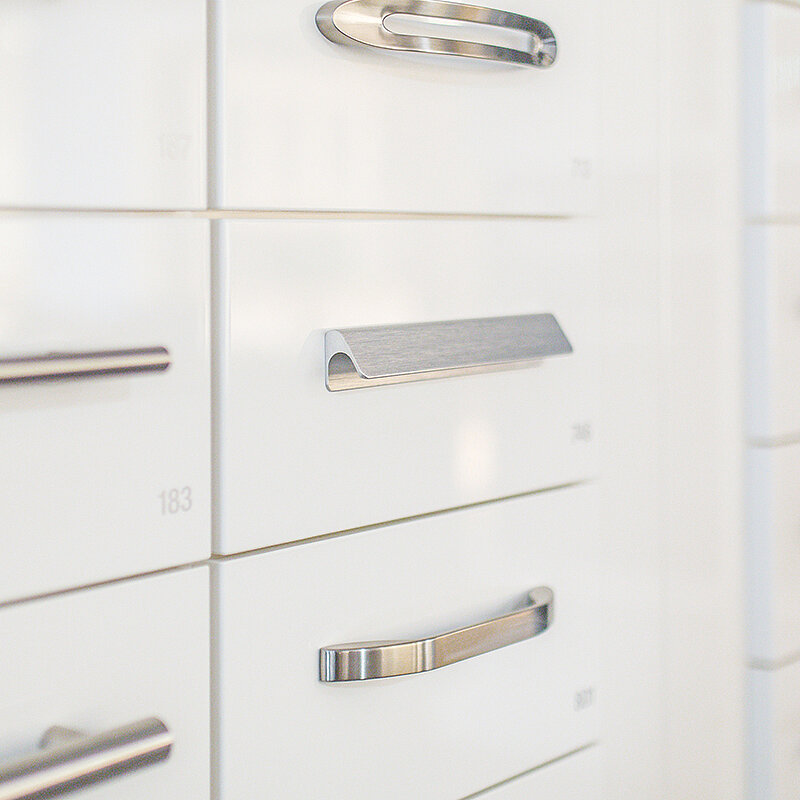 All nobilia handles.