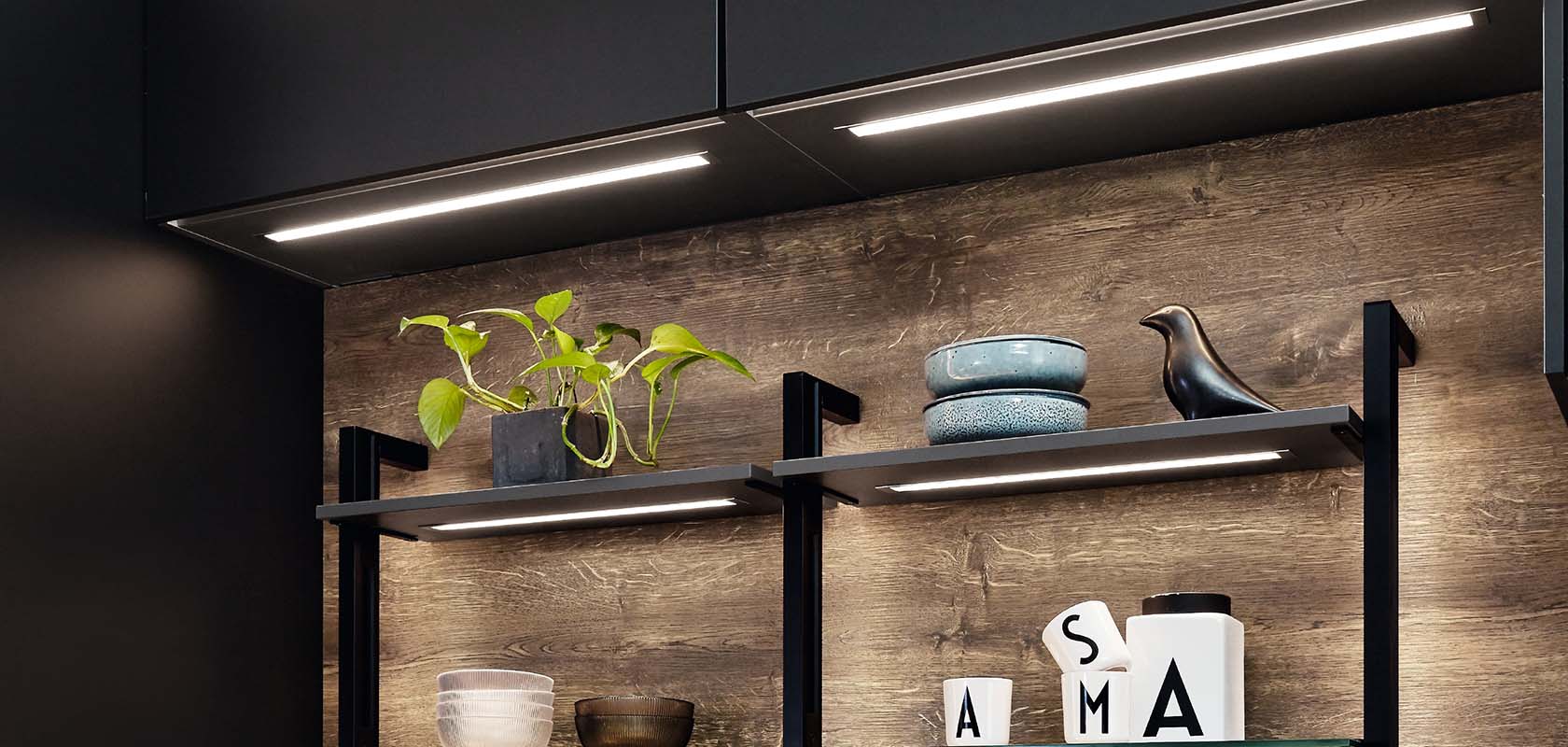 Pleasant atmosphere in your kitchen with lighting systems from German Kitchen Studio.